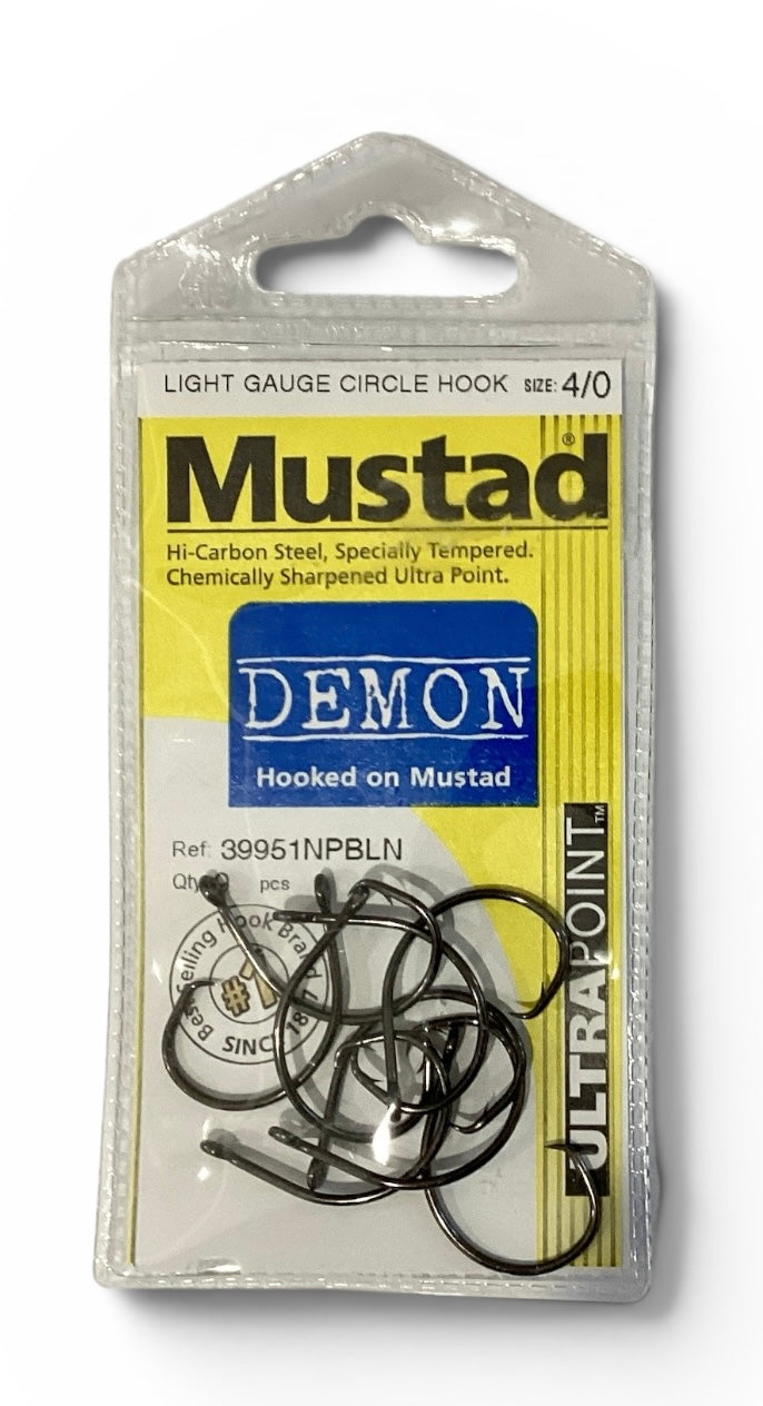 Mustad DEMON Light Gauge Circle Hook