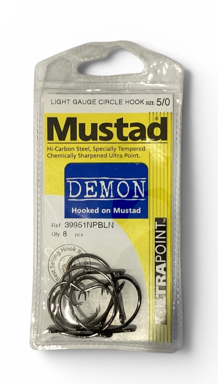 Mustad DEMON Light Gauge Circle Hook
