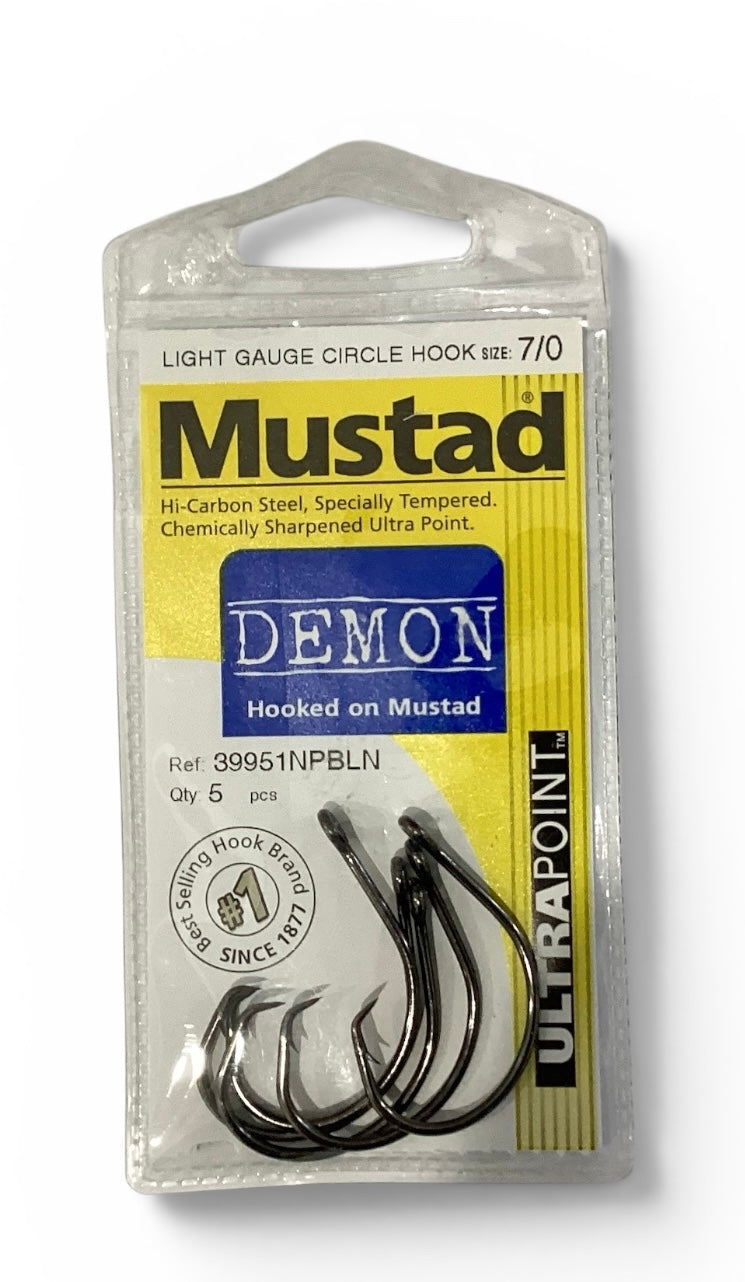 Mustad DEMON Light Gauge Circle Hook