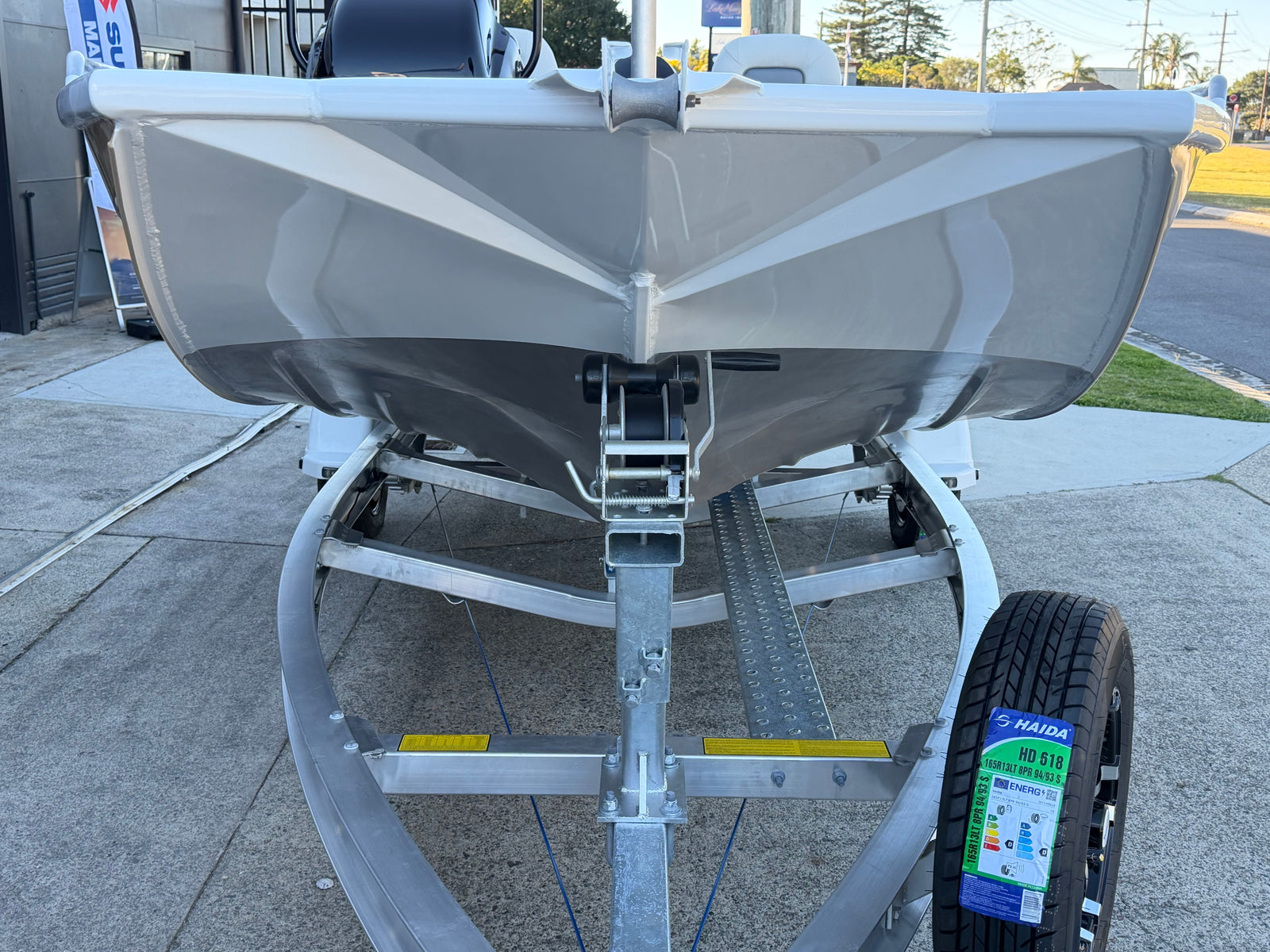 Quintrex 450 Hornet