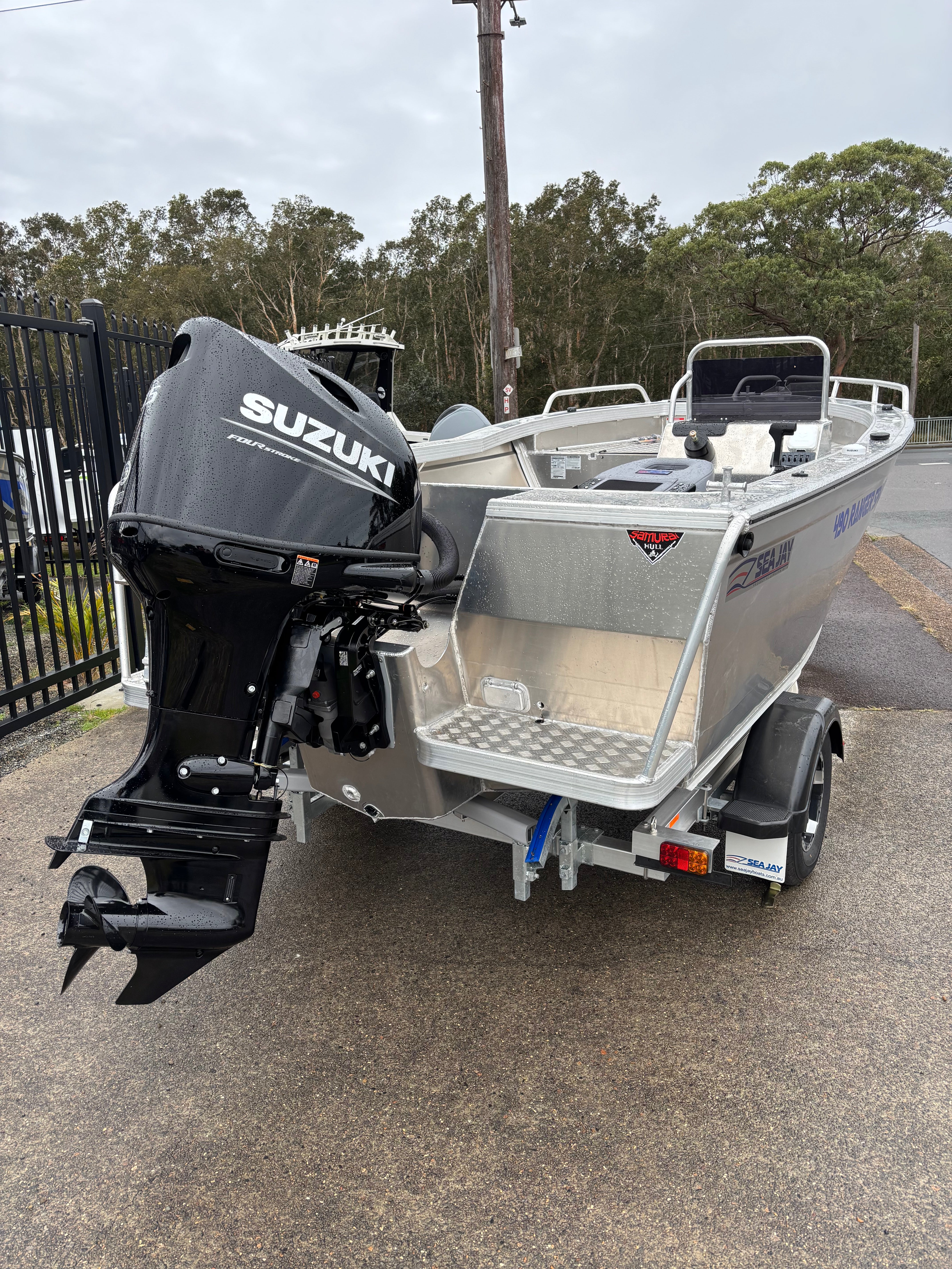 Sea Jay 490 Ranger Sports