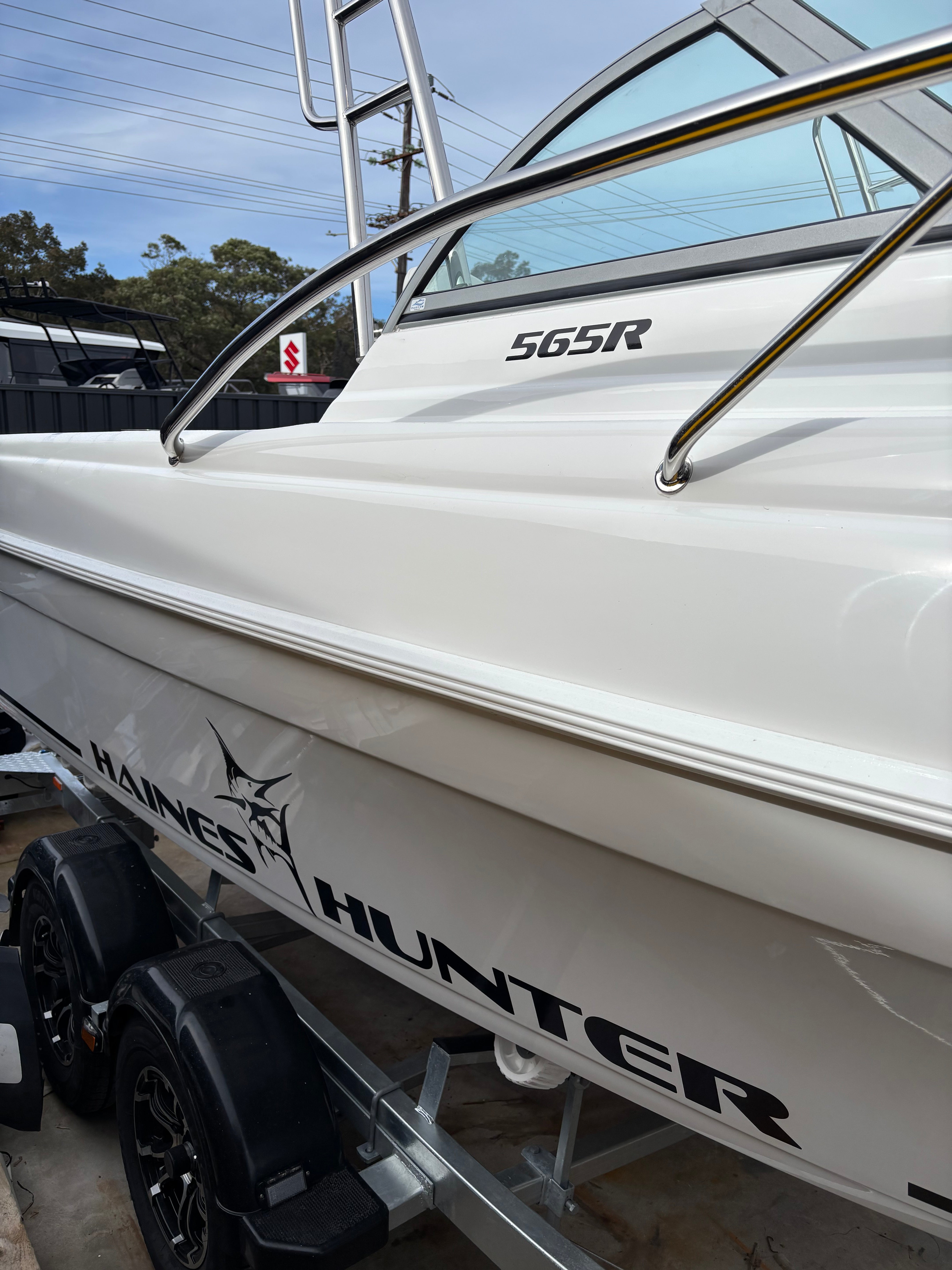 Haines Hunter 565R