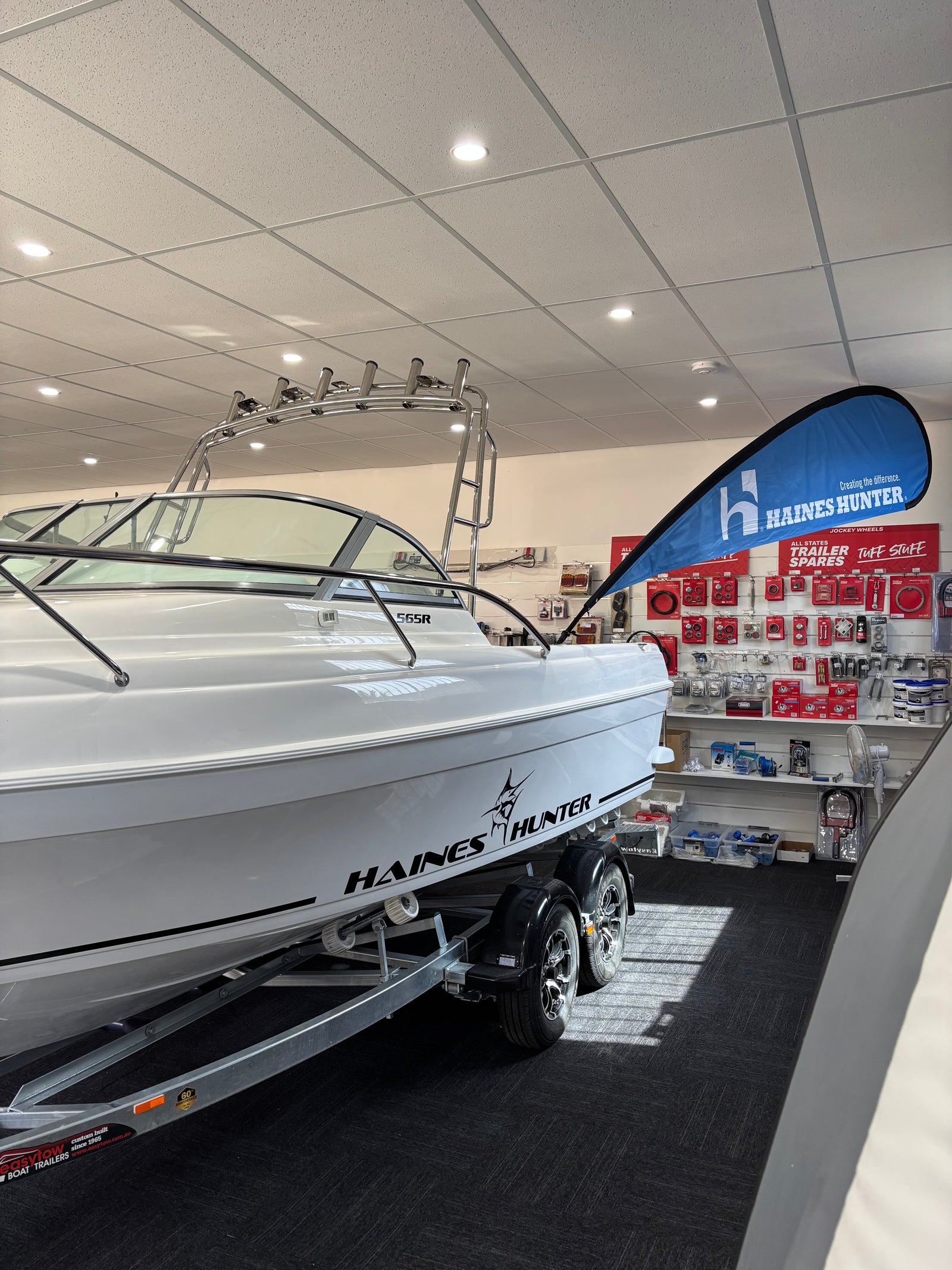 Haines Hunter 565R