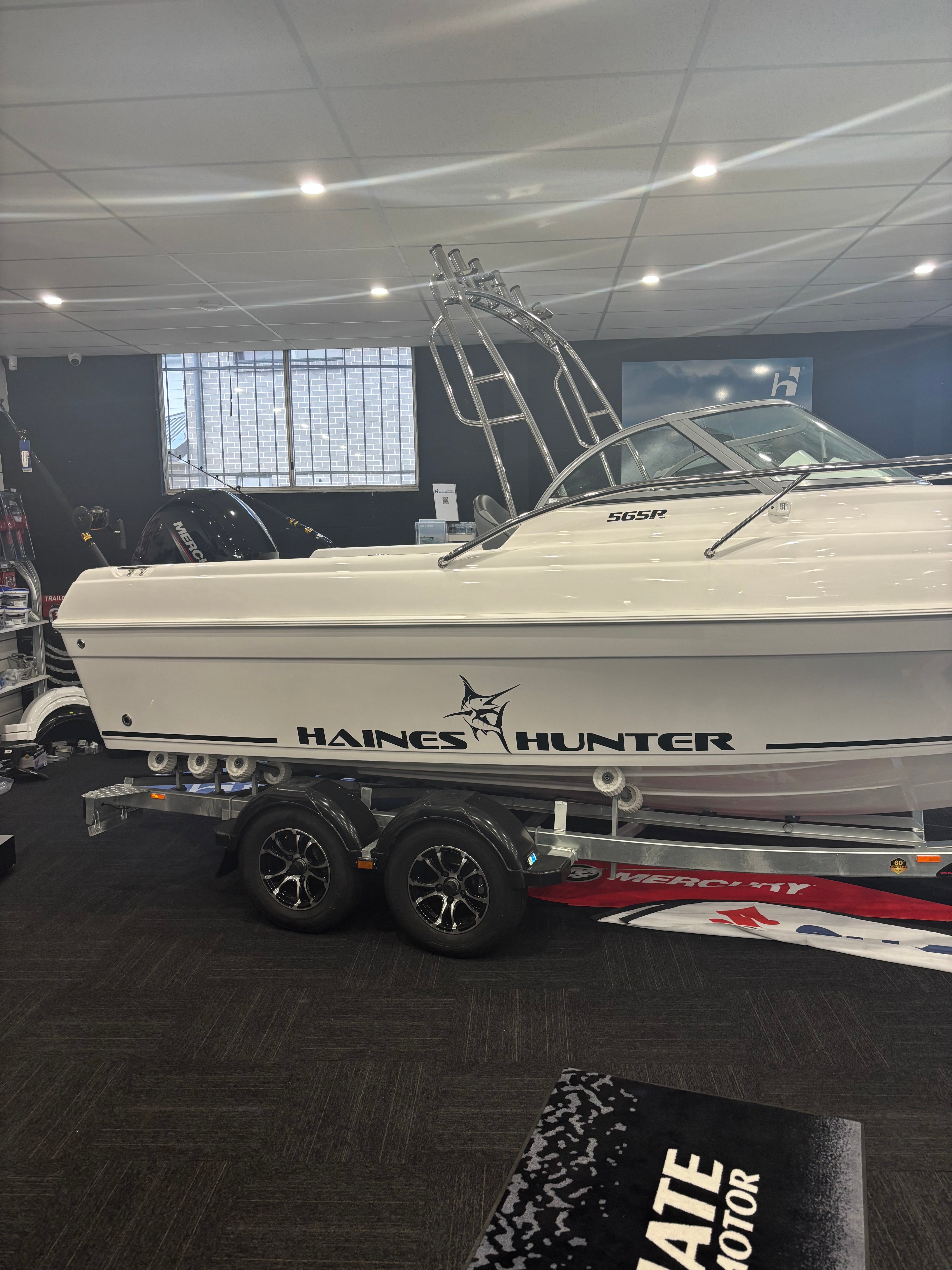 Haines Hunter 565R