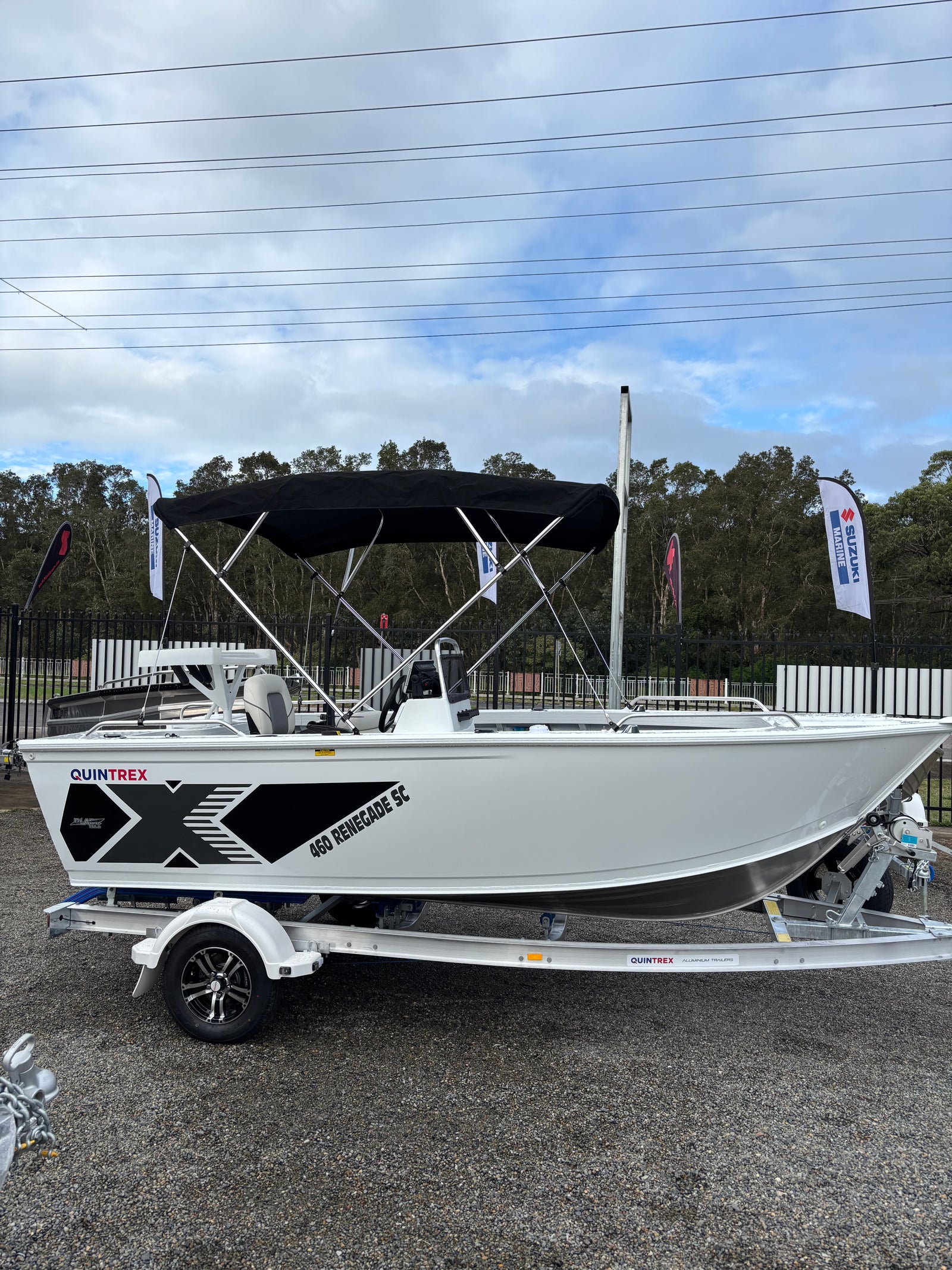 Quintrex 460 Renegade SC (Side Console)