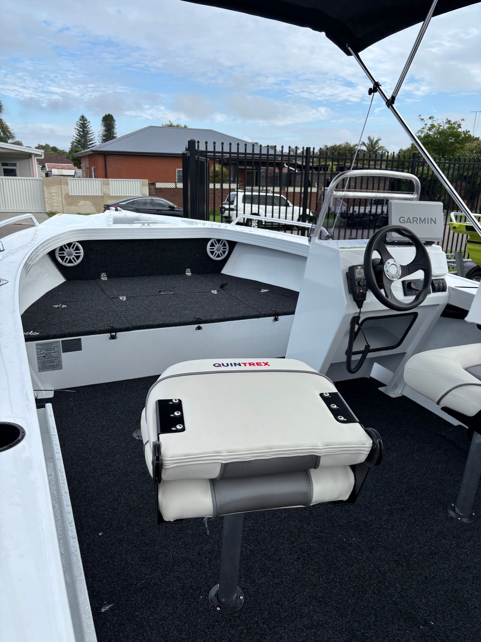 Quintrex 460 Renegade SC (Side Console)