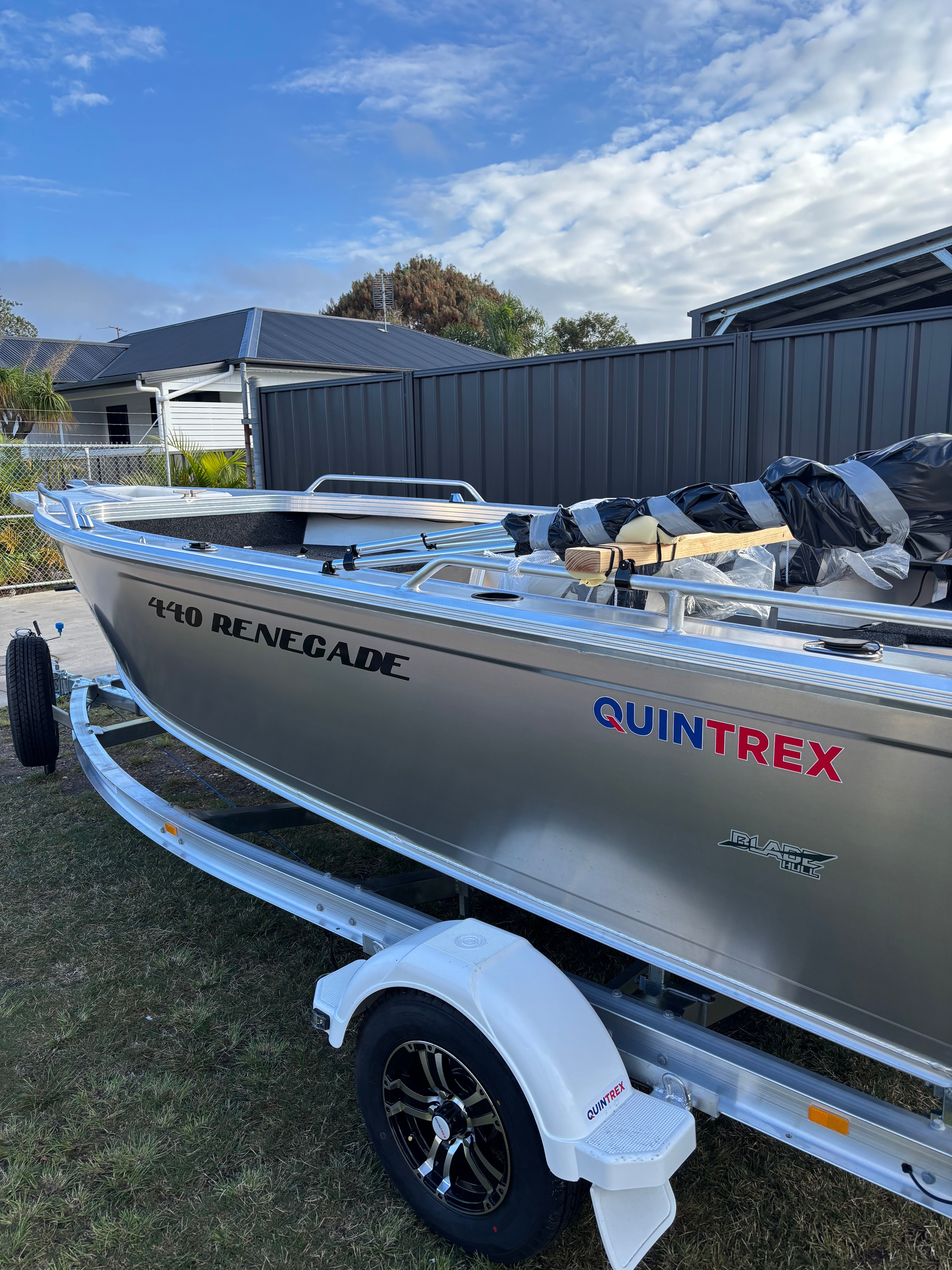 Quintrex 440 Renegade TS