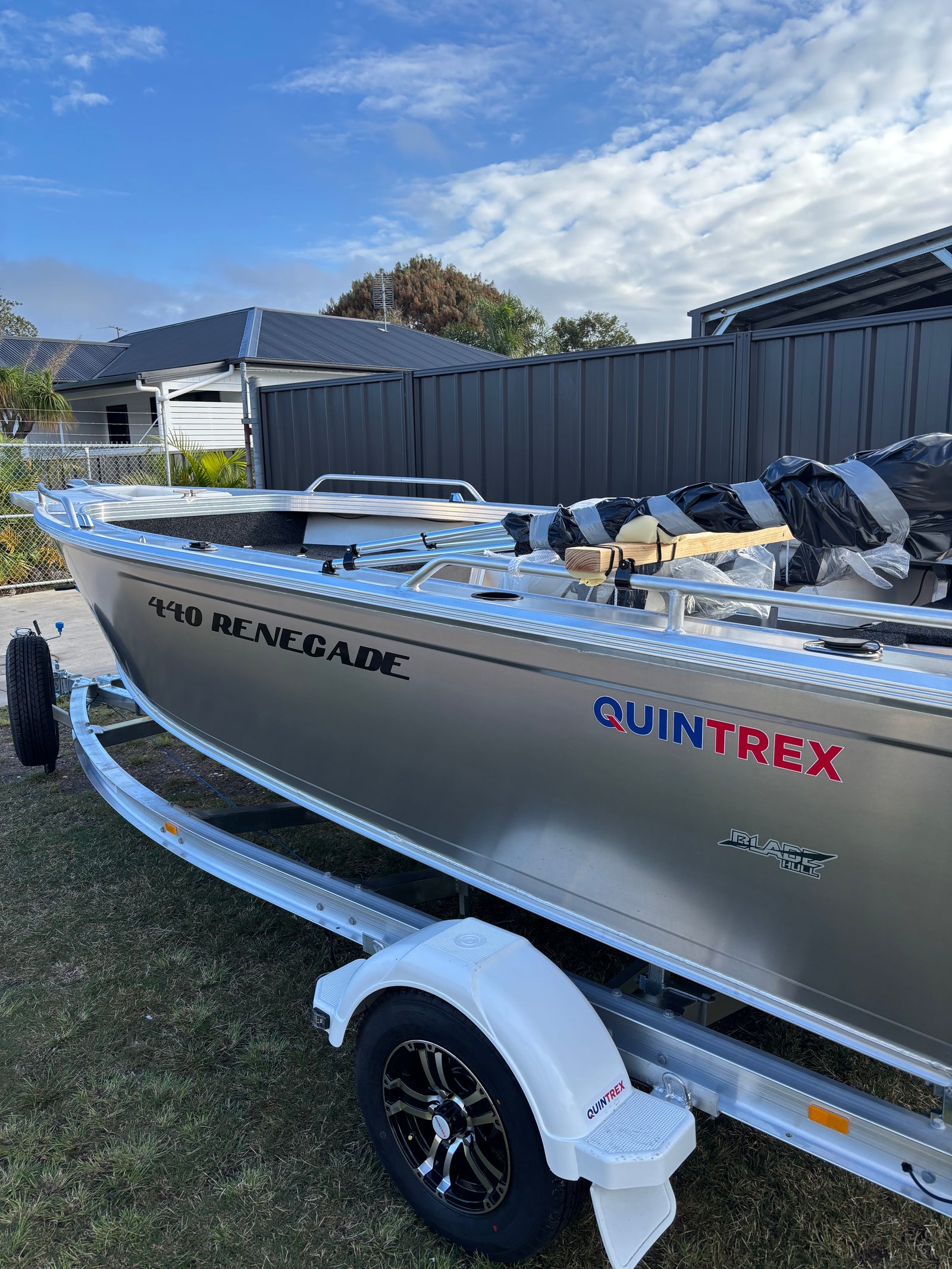 Quintrex 440 Renegade TS