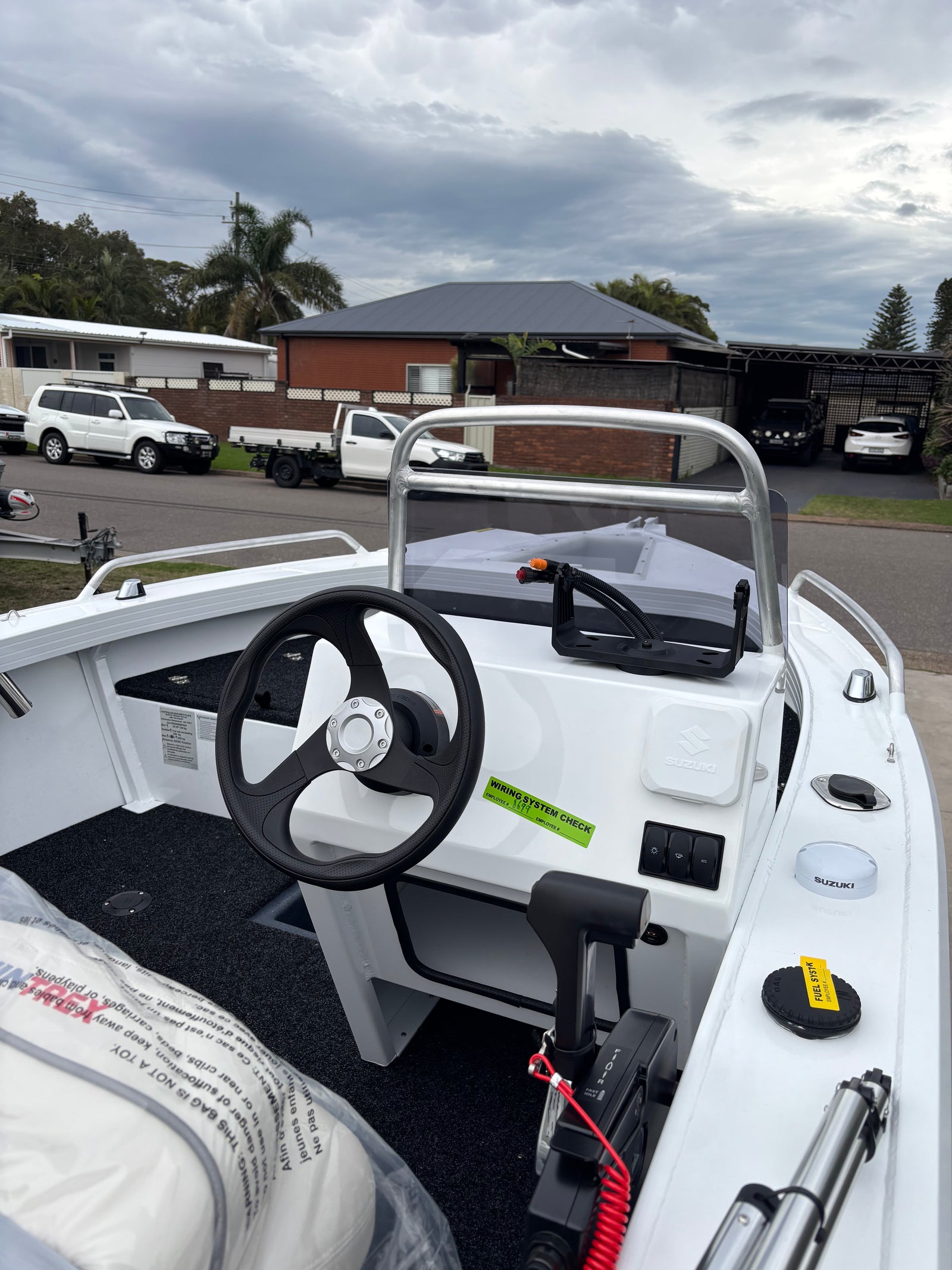 Quintrex 420 Renegade SC