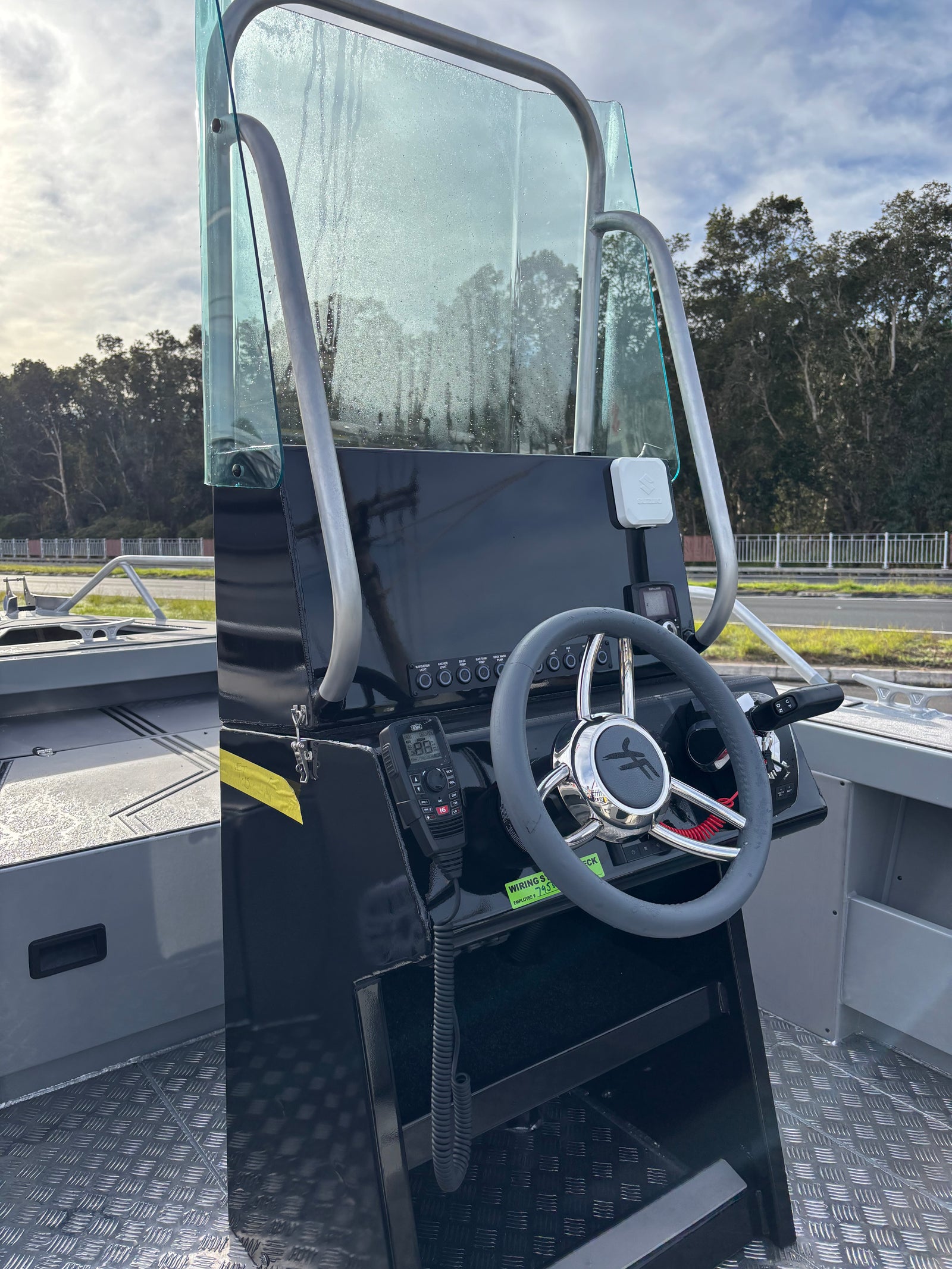 Yellowfin YF-58 Centre Console