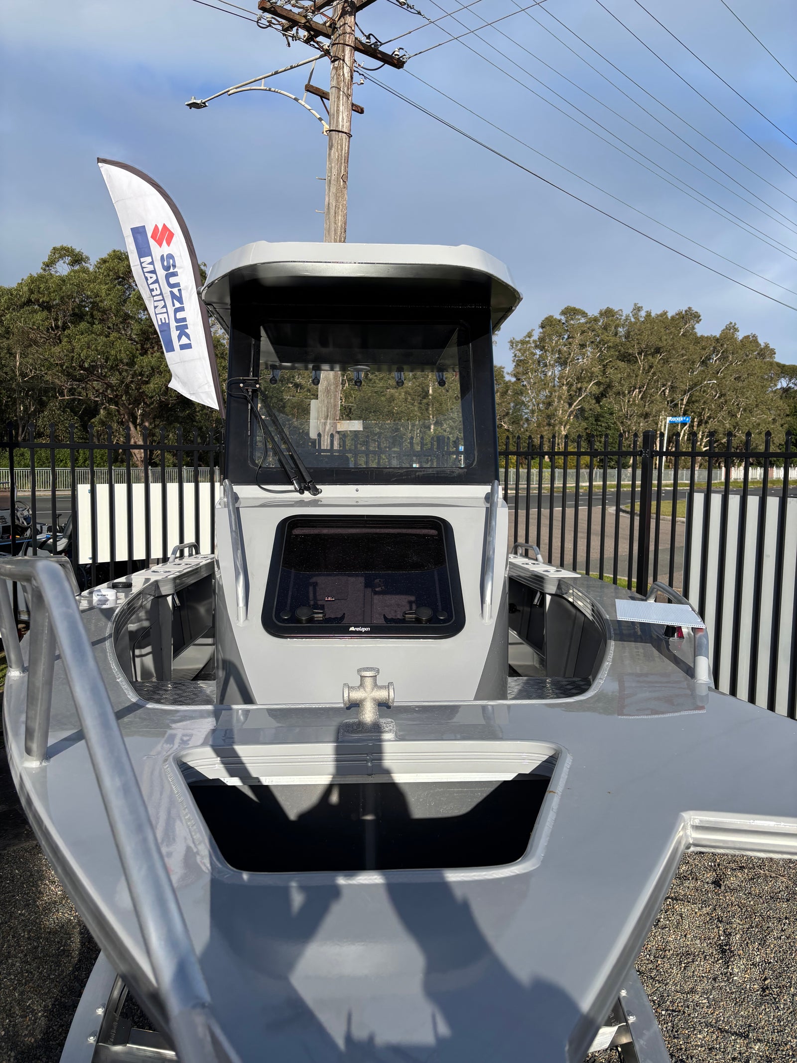 Yellowfin 5800 Centre Cabin