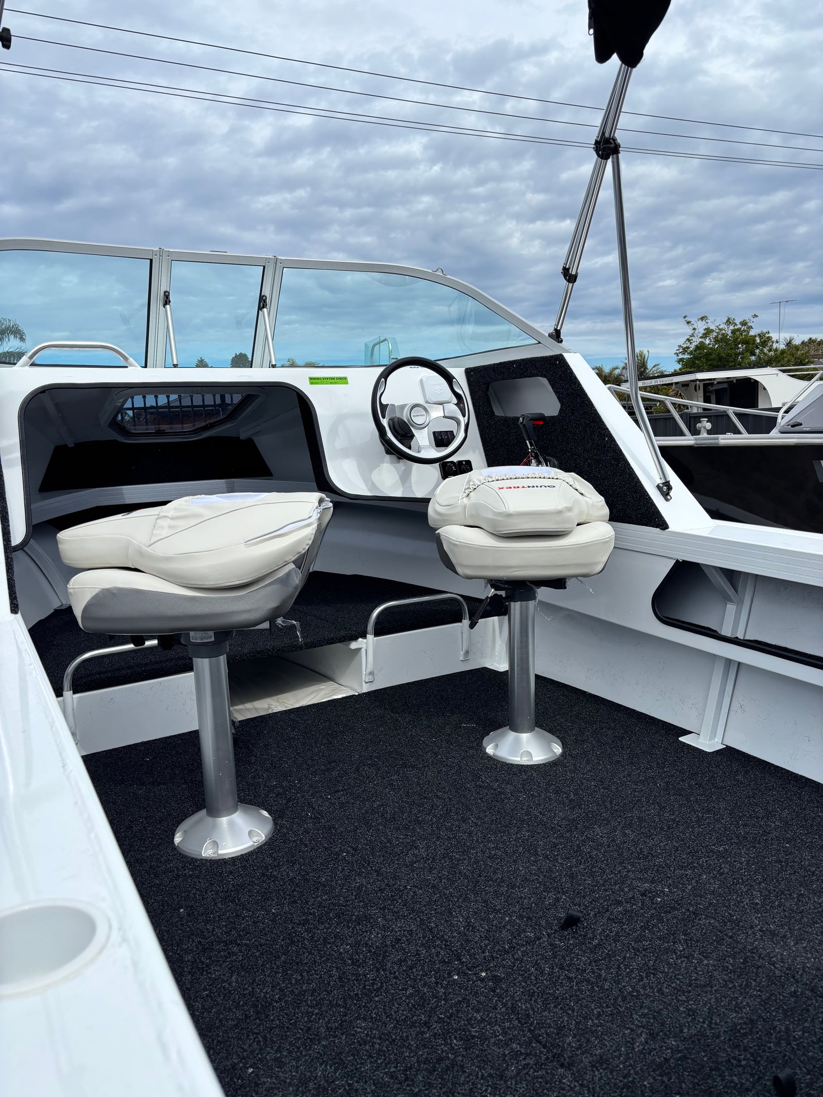 Quintrex 520 Ocean Spirit