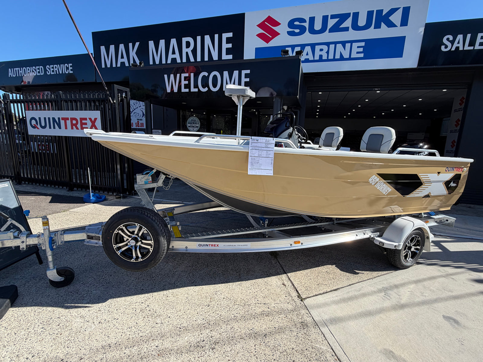 Quintrex 450 Hornet