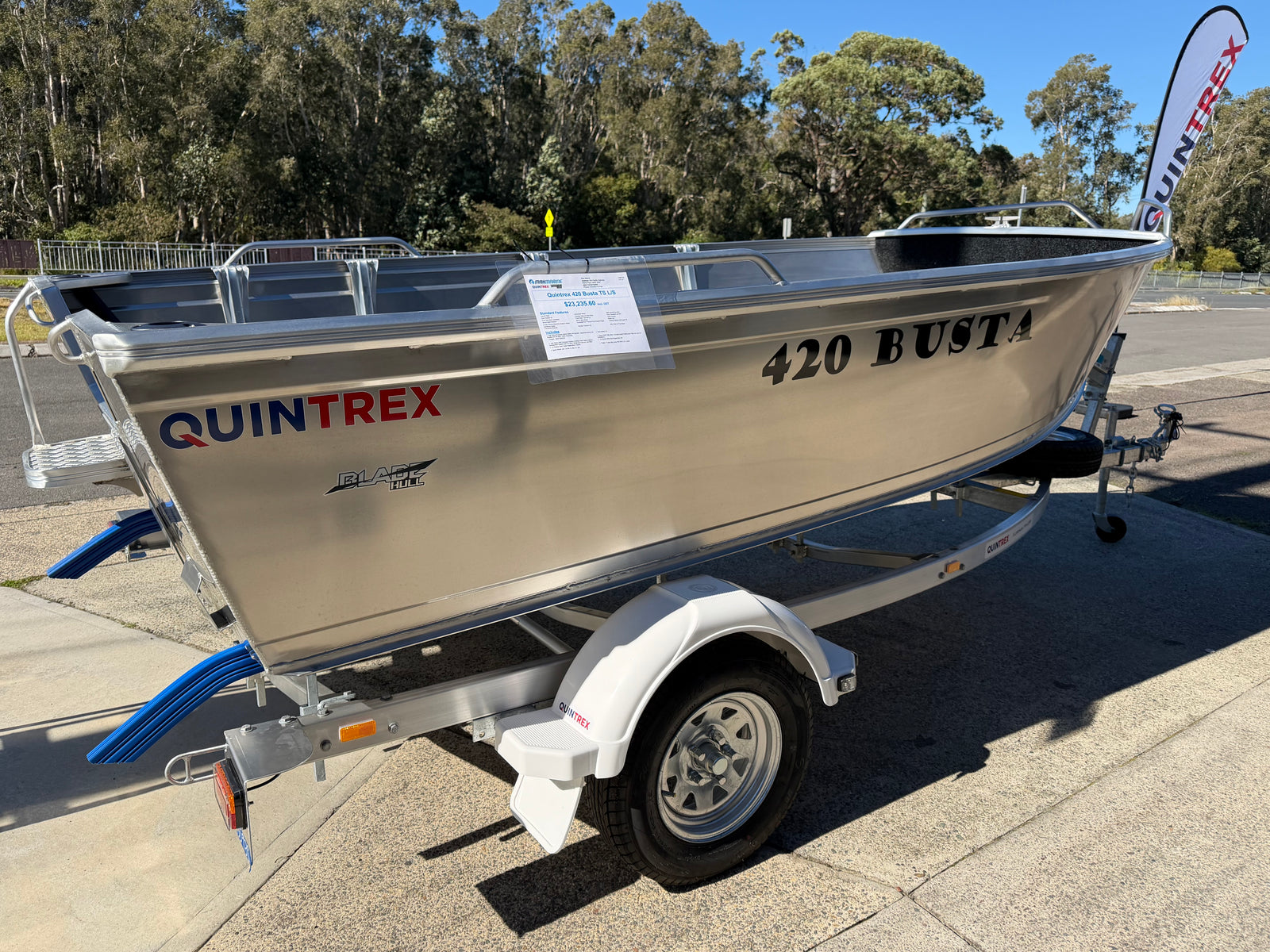 Quintrex 420 Busta