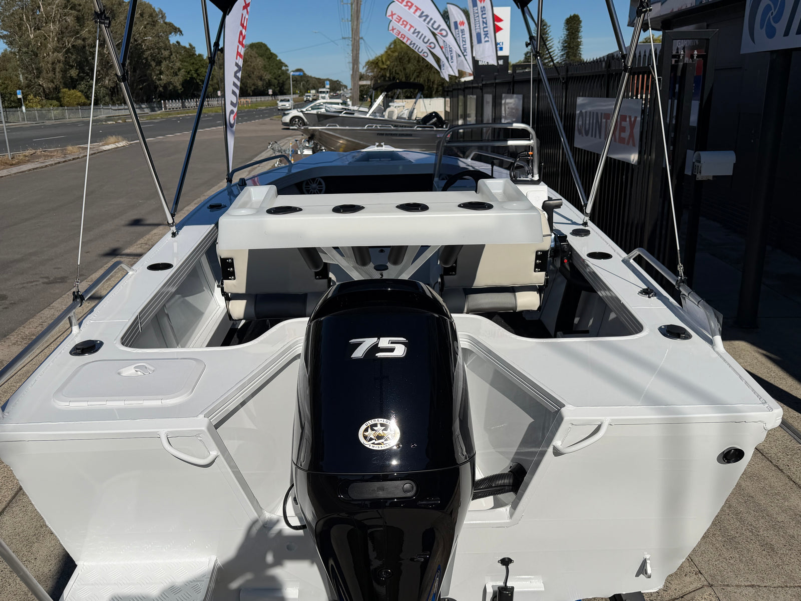 Quintrex 460 Renegade SC (Side Console)