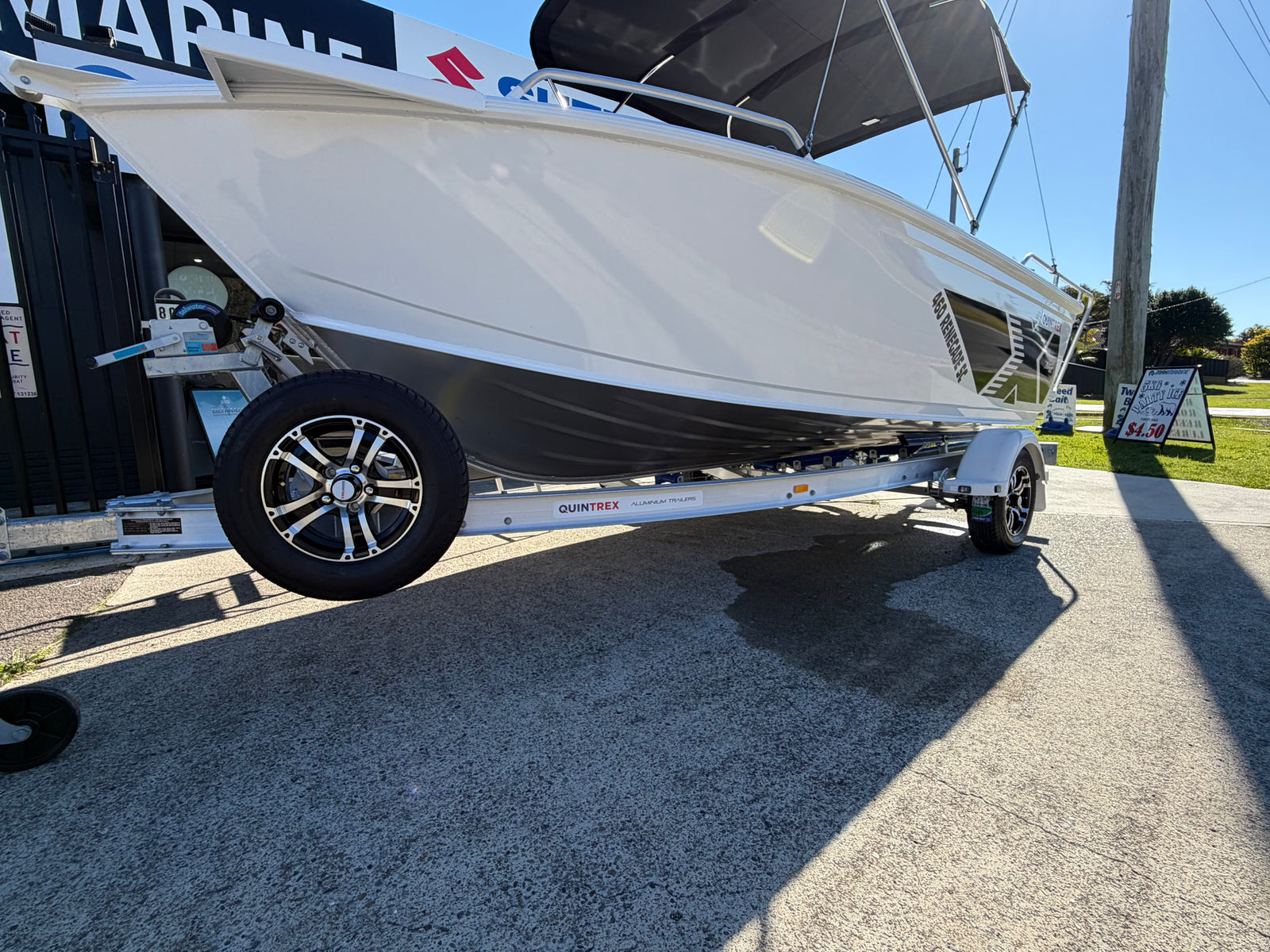 Quintrex 460 Renegade SC (Side Console)