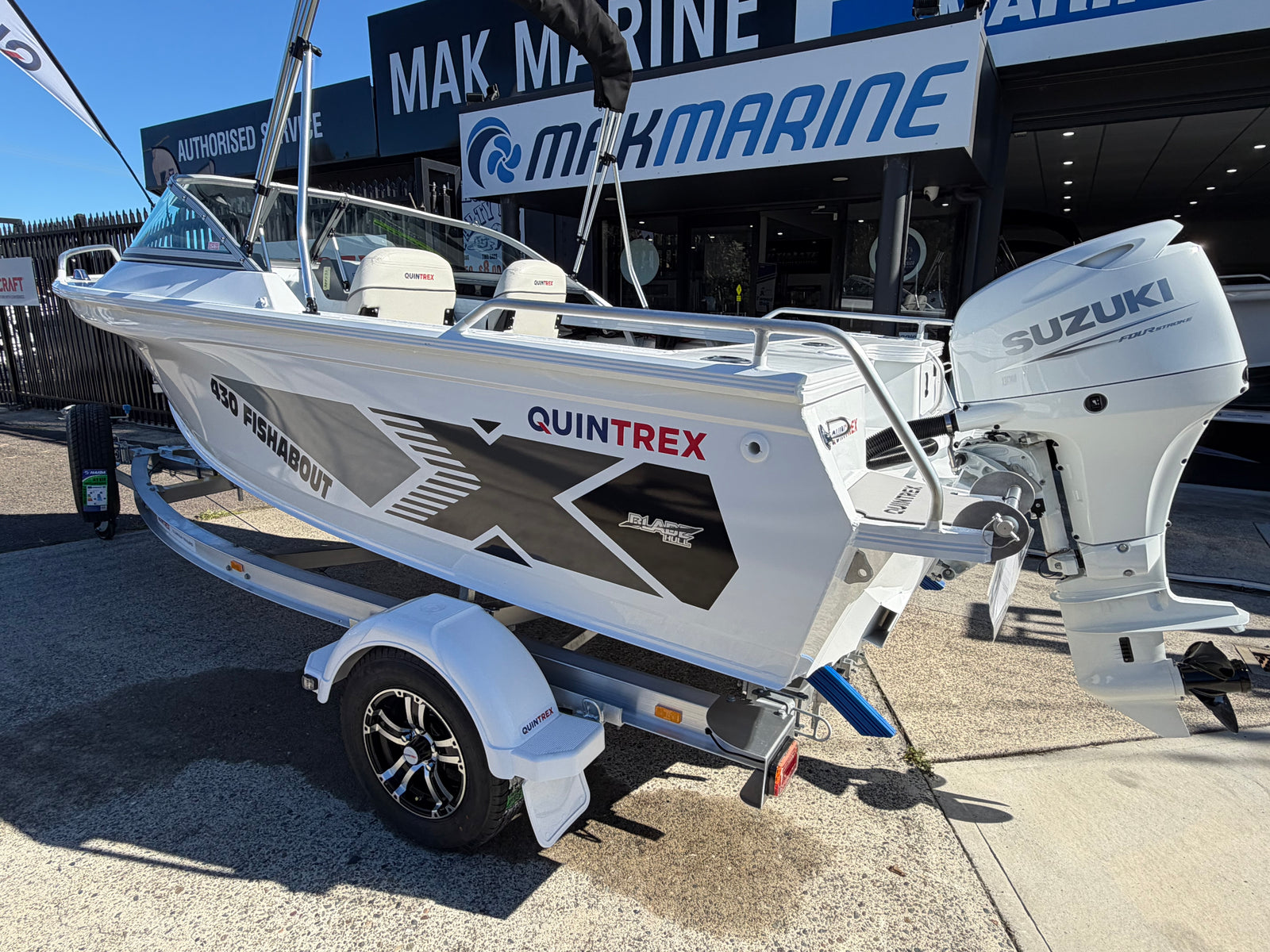 Quintrex 430 Fishabout